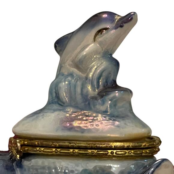 Vintage Dolphin Trinket Box Iridescent Glazed Hinged Beach Florida Nautical Sea - Picture 14 of 16